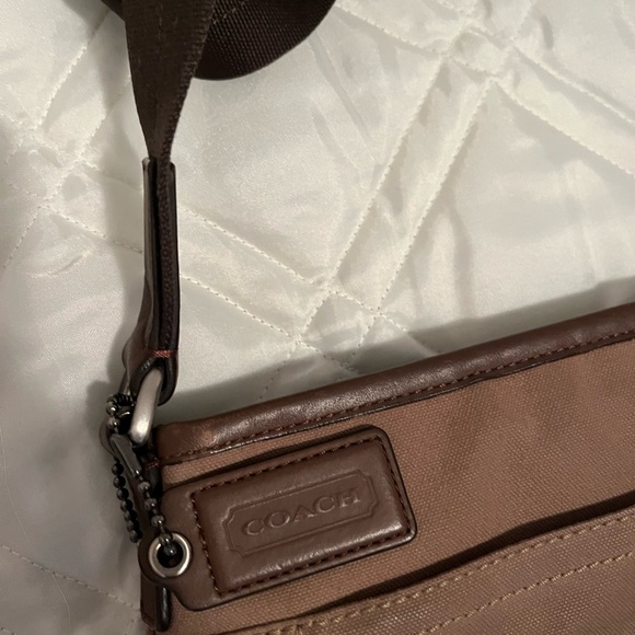 Coach Distressed CamdenTech canvas & leather messenger bag-Great all around bag - Picture 6 of 16